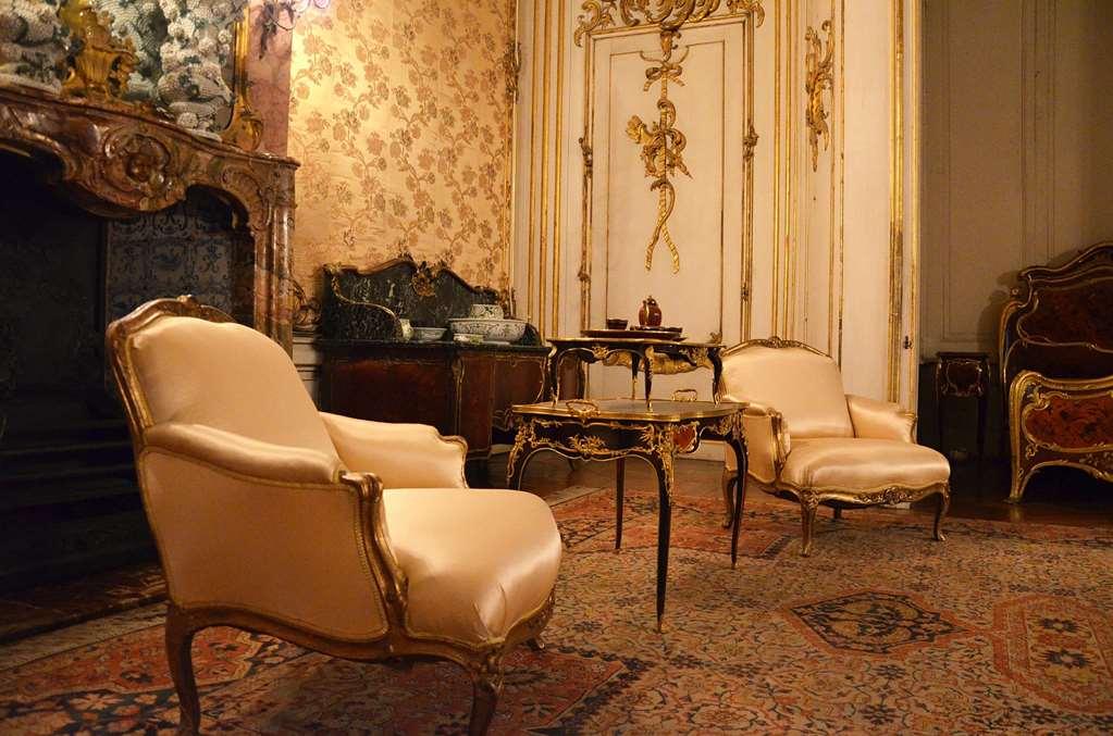 Brit Hotel Le Lion D'Or Chinon Zimmer foto